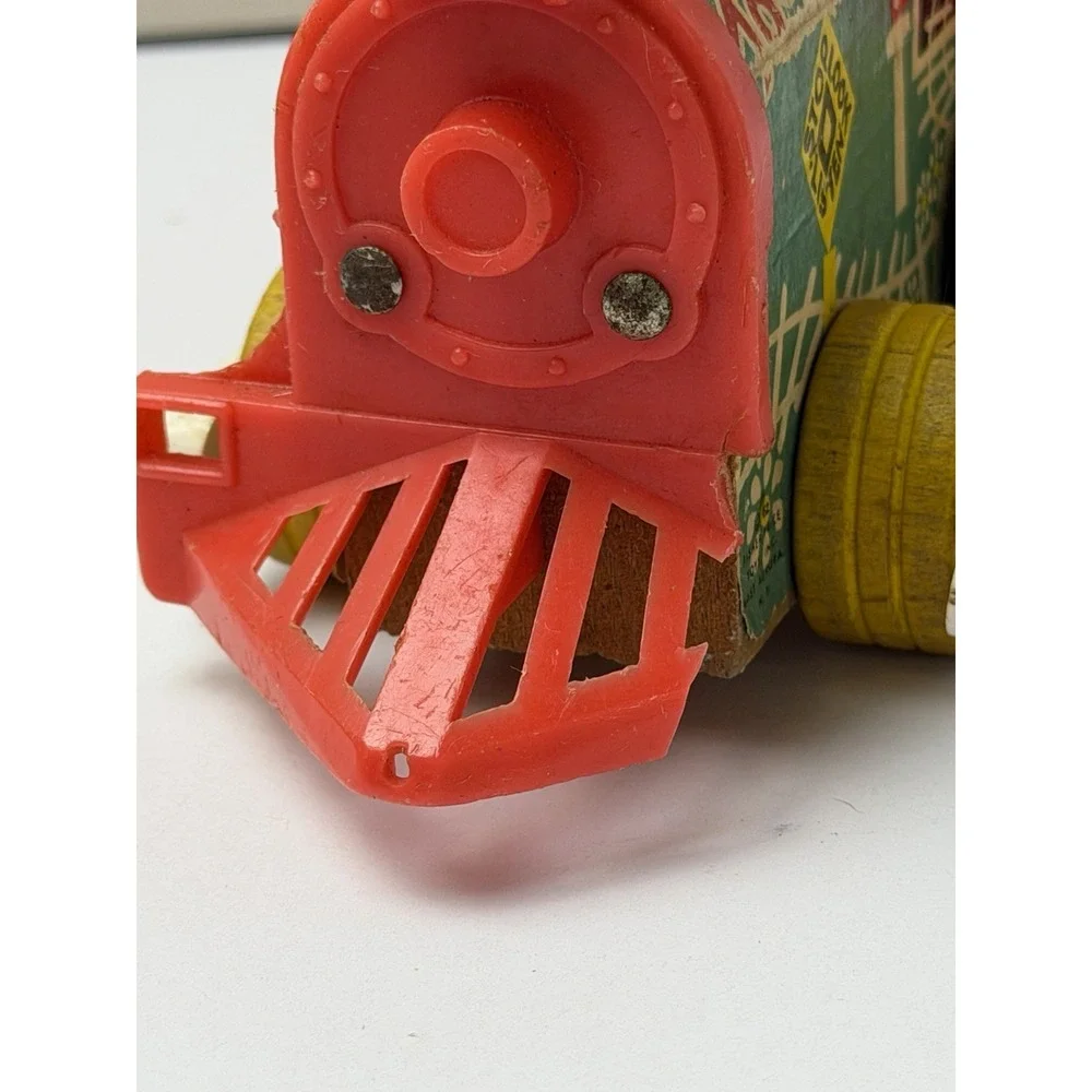 Fisher Price Toot Toot 643 Train 1964 Wooden Body Pull Toy No String *Read*